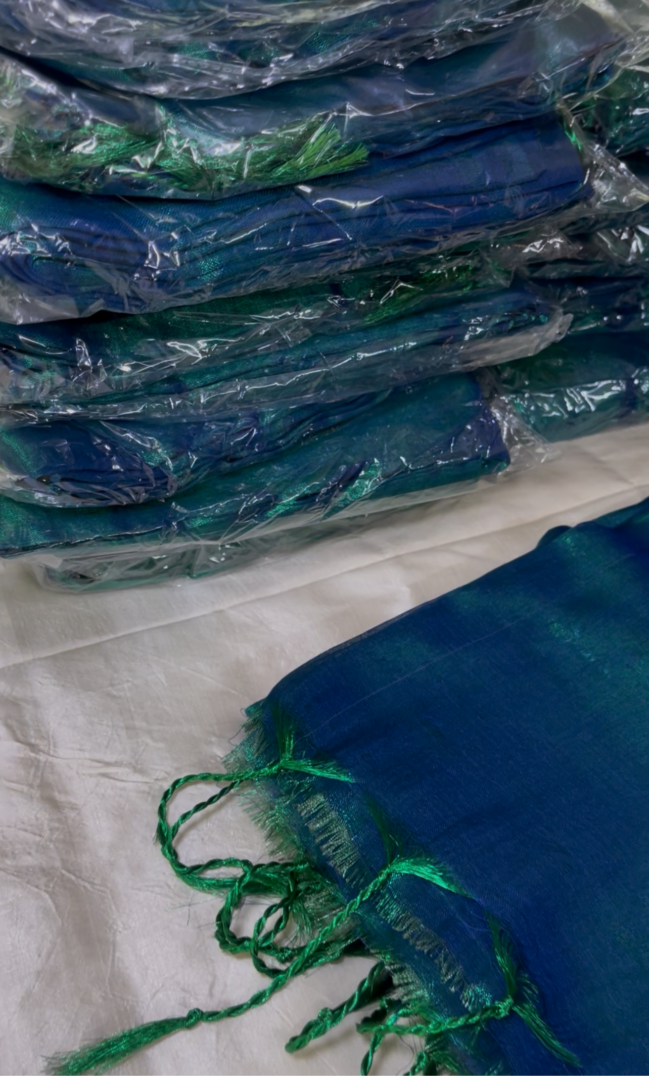 Peacock Mul Tissue Saree | Elegant, Lightweight & Premium Designer Saree